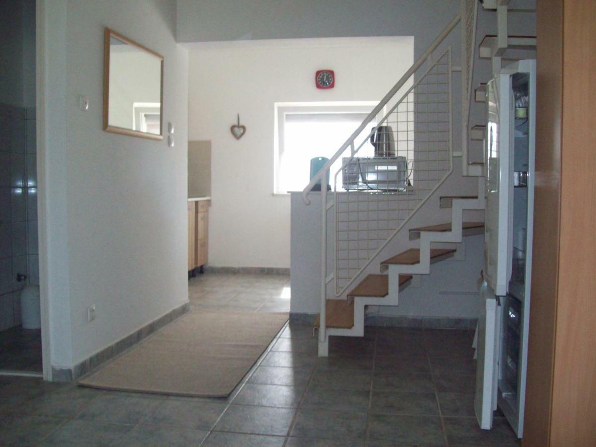 Ferienhaus Am Plattensee Balatonmariafurdo Luaran gambar